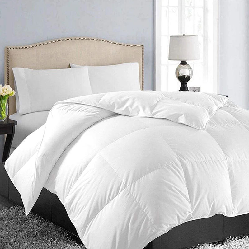 Best quality All Seasons Ultra-Soft Cotton Warm Quilt Insert customize comforter